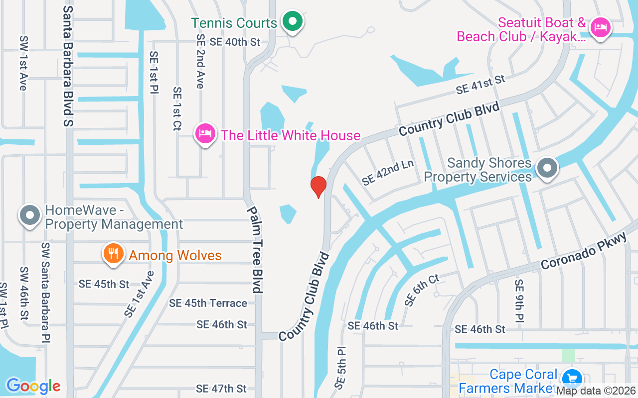 4332 Country Club Blvd, Cape Coral, FL 33904