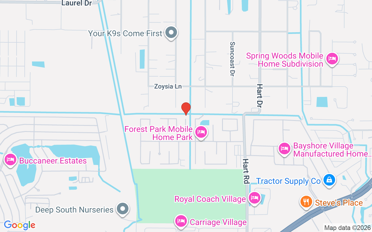 526 Pine Tree Ct, North Fort Myers, FL 33917