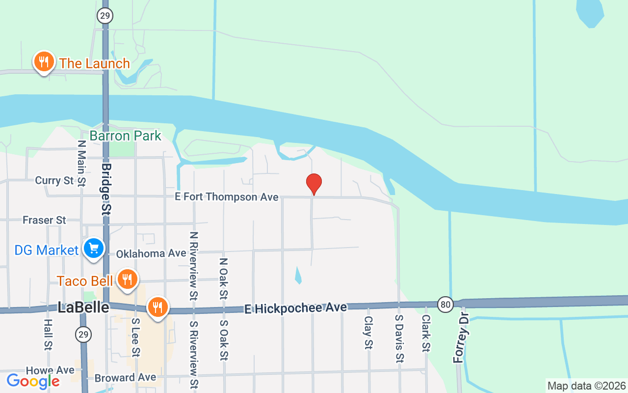 620 Fort Thompson Ave E, Labelle, FL 33935