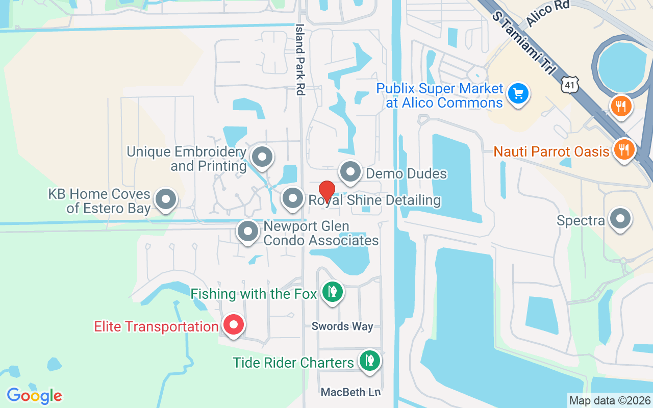 6101 Lake Front Dr, Fort Myers, FL 33908