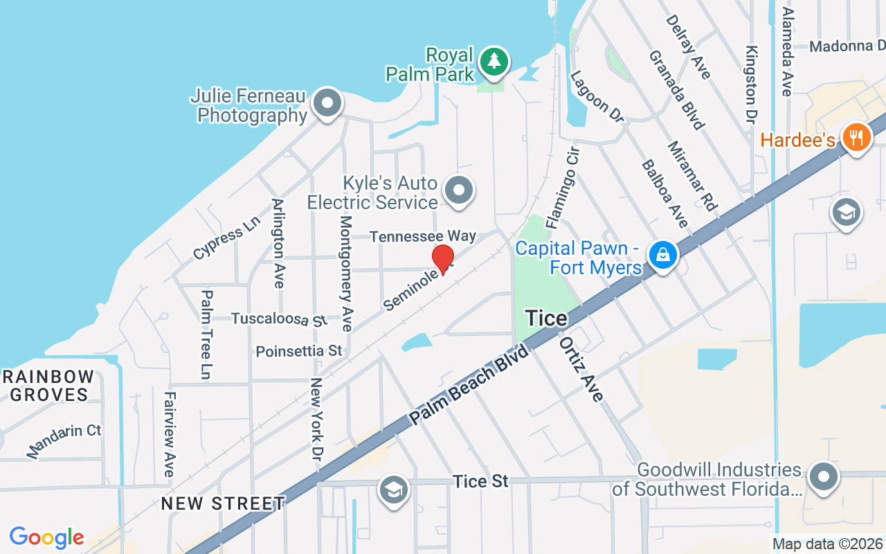 4566 Seminole St, Fort Myers, FL 33905