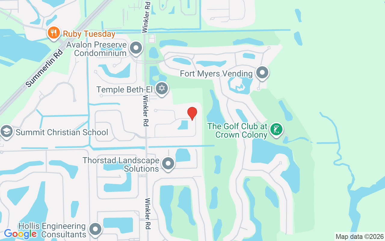 8642 Lake Cir S, Fort Myers, FL 33908